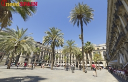 Plaza Real in Barcelona awaits reconstruction